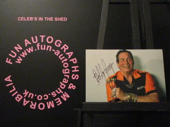 Darts Players Photographs 6x4 - Autographed